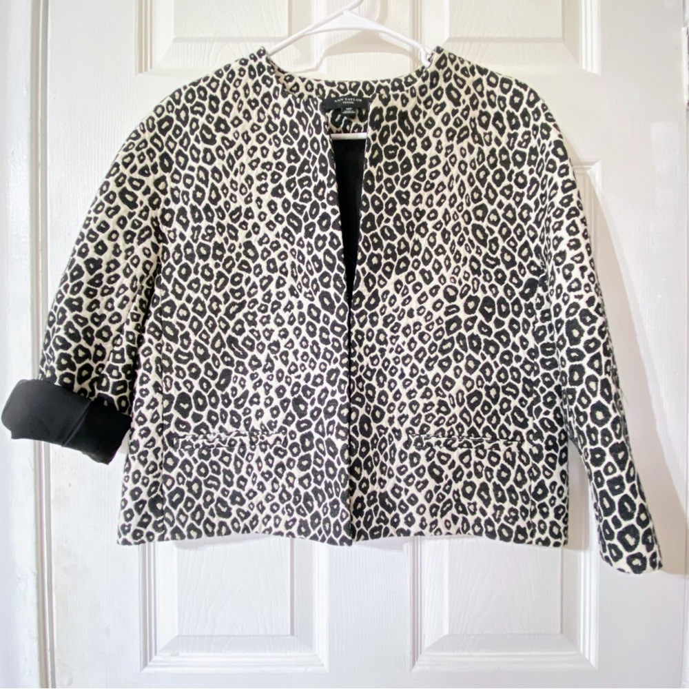 Ann Taylor Women’s Animal Print 3/4 Sleeve Jacket, size Petite M Like NWOT